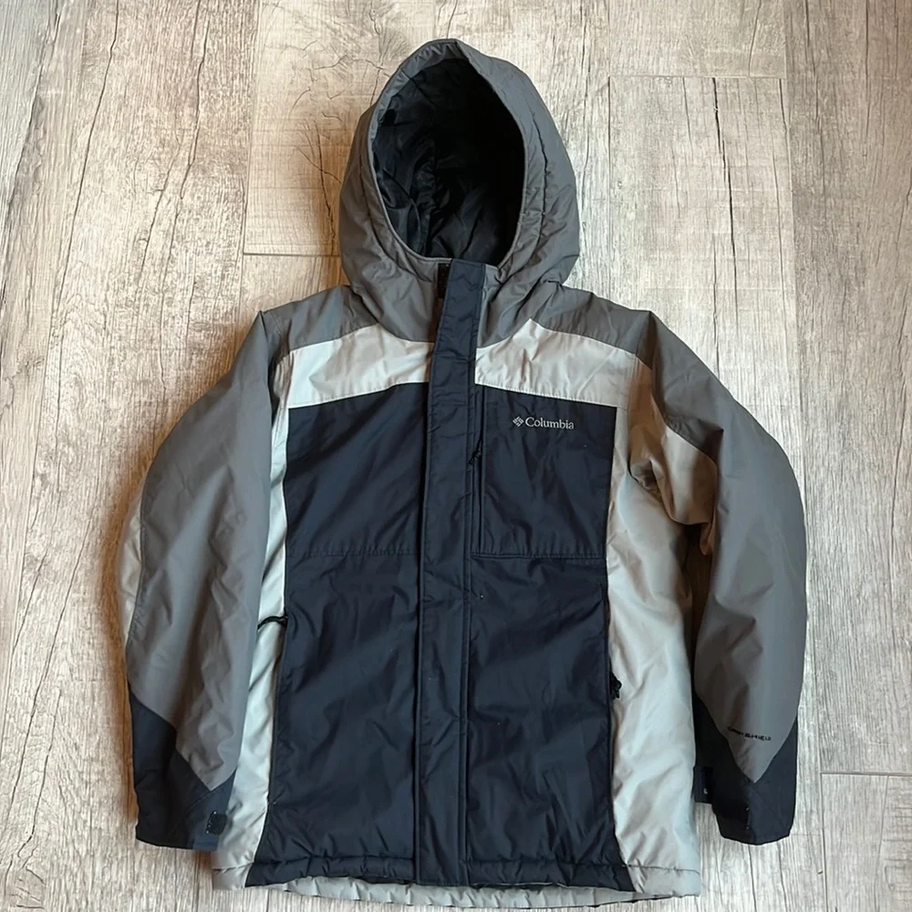 Columbia Waterproof Omnishield Grey Color‎ Block Jacket Shell Size 10/12 Youth